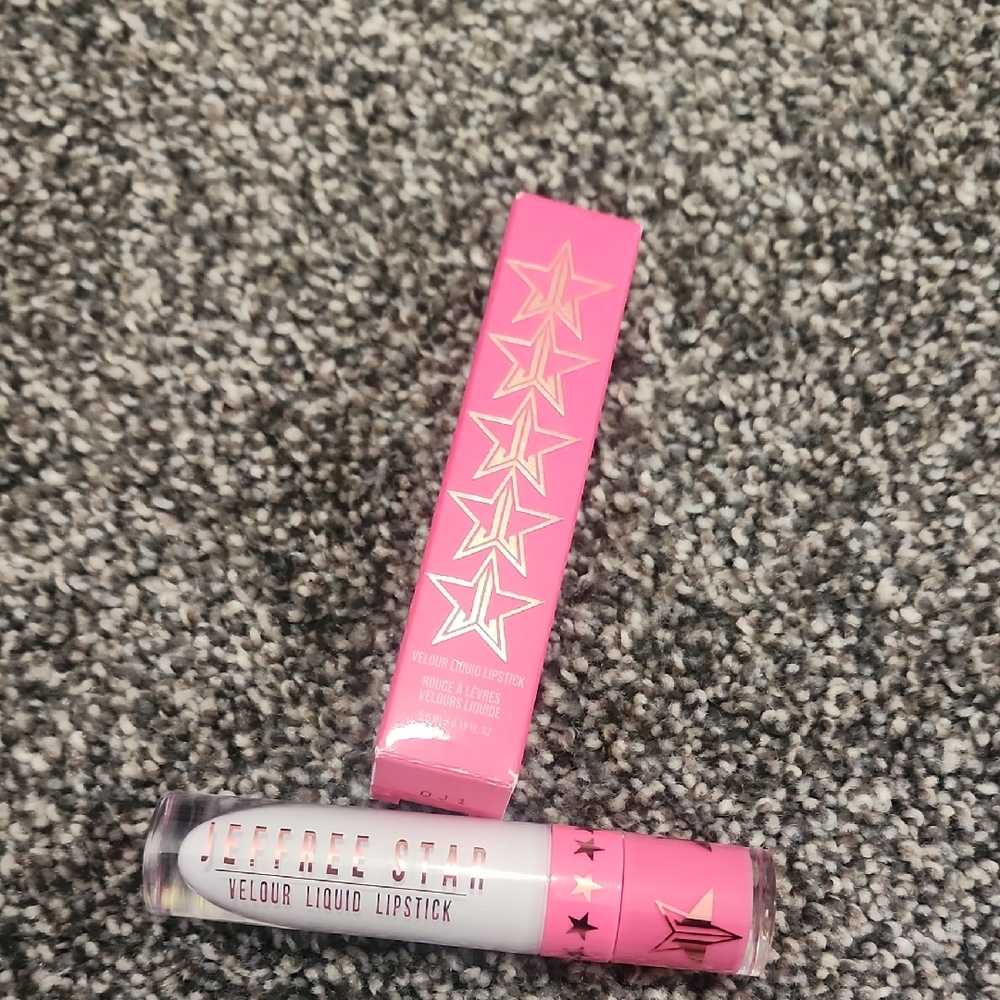 Jeffree Star Velour Liquid Lipstick - Vibrant Pink